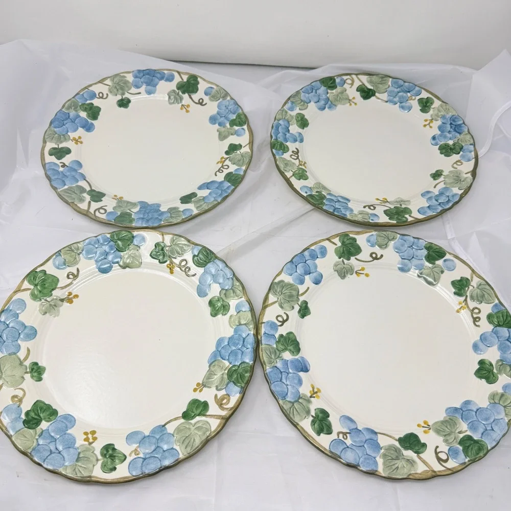 Metlox Poppytrail Sculptured Grape Dinner Plates Set of 4 Hand Painted 10.5